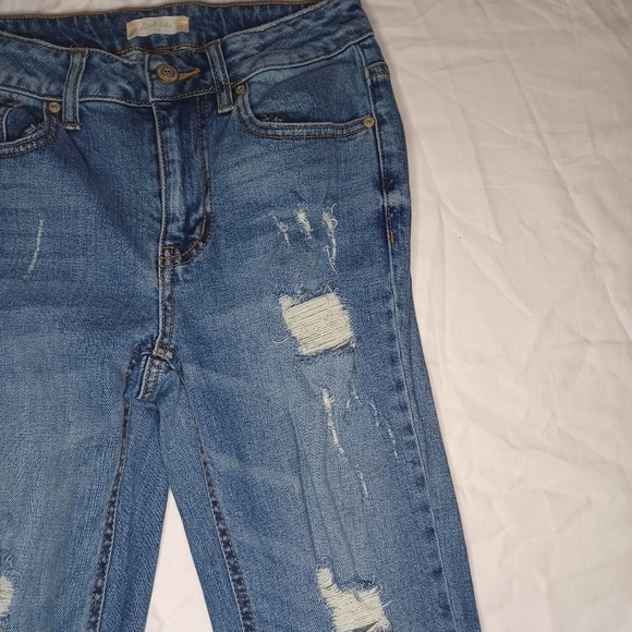 Altar'd State distressed skinny jeans - Picture 2 of 10